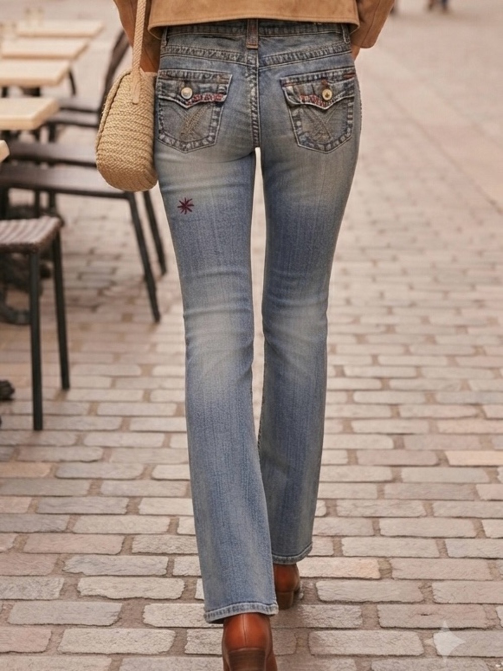 Vigoss Light Blue Bootcut Jeans with Colorful Embellishments - Size 5/6